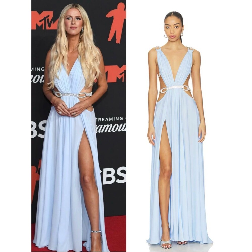 NEW Bronx and Banco Brielle Powder Blue Diamond Gown Elegant Plunge Cutout dress